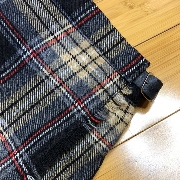 Vintage Wool sz 14 Kilt Skirt Plaid Tartan Adjustable Pleated Grey Winter Fall - Picture 8 of 9